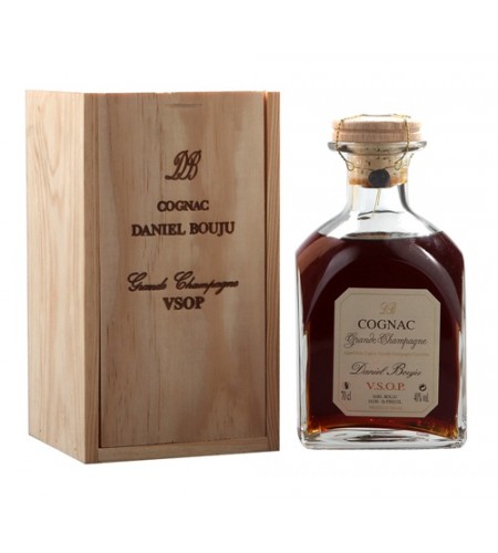 Купить коньяк даниэль. Коньяк Daniel Bouju XO. Daniel Bouju Cognac VSOP. Французский коньяк Даниель бужу. Хо Гранд шампань Даниель бужу.